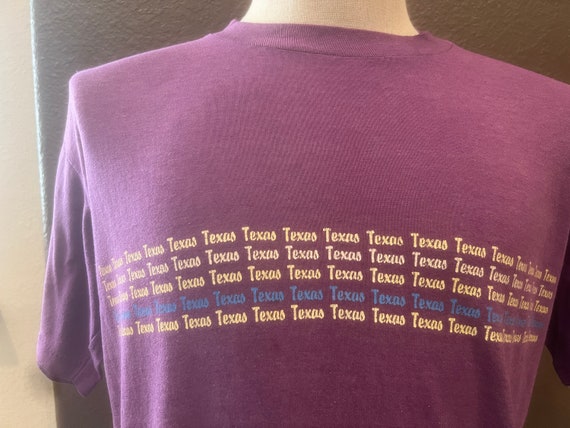 Vintage 80's Texas Print Purple T Shirt Size M - image 1