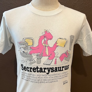 Vintage 80&#39;s Secretarysaurus Secretary Dinosaur by Cliff Galbrath’s Saurus White T Shirt Size M