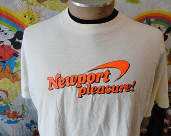 Vintage 90's Newport Pleasure Menthol Cigarettes White T Shirt