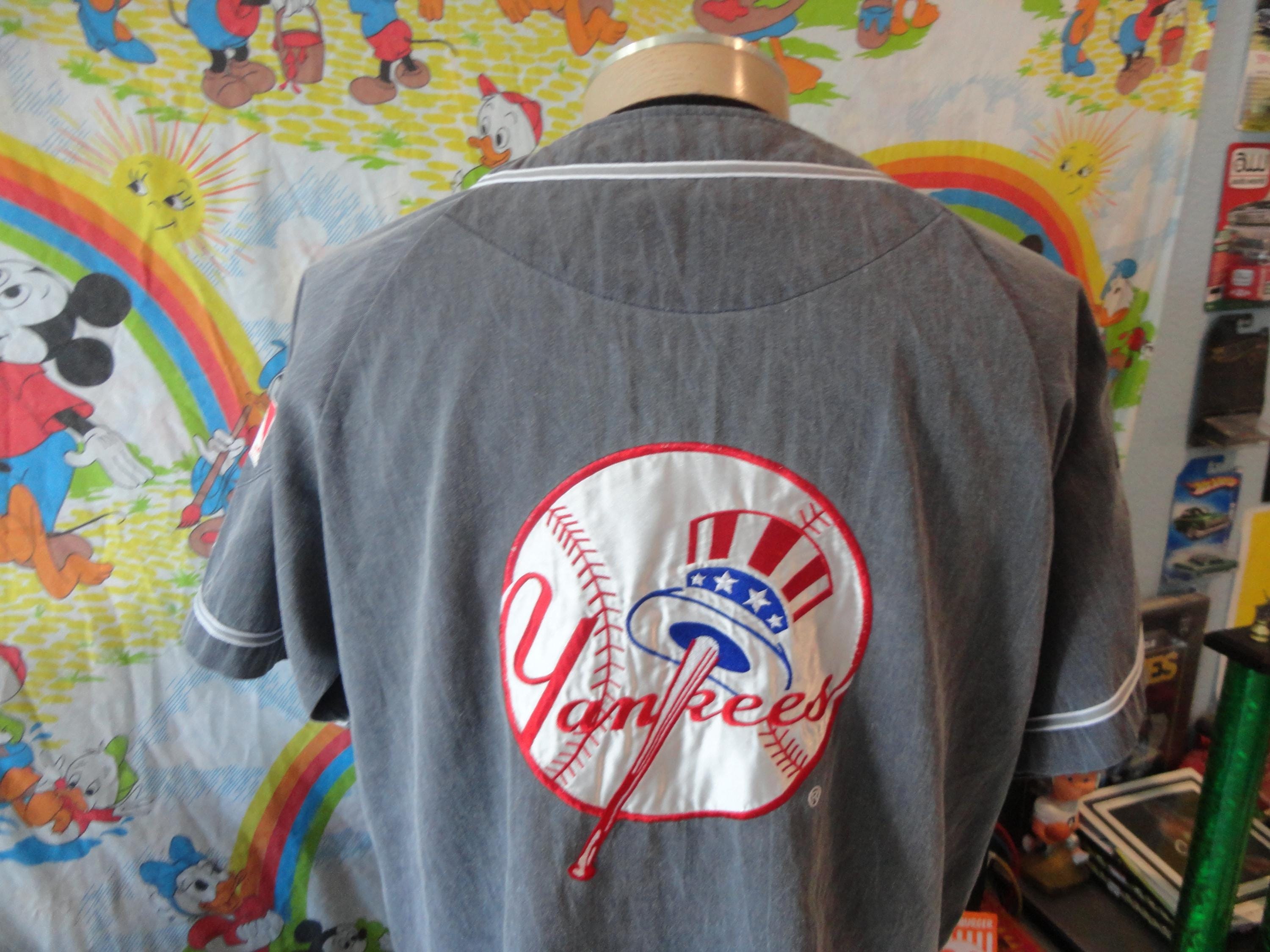 Vintage 90s Starter New York Yankees Fade Gray Wash Big Logo