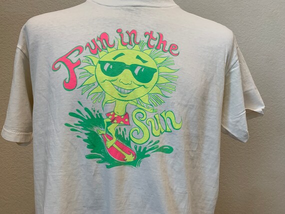 Vintage 90's Fun in the Sun Sun Surfboarding T Sh… - image 1