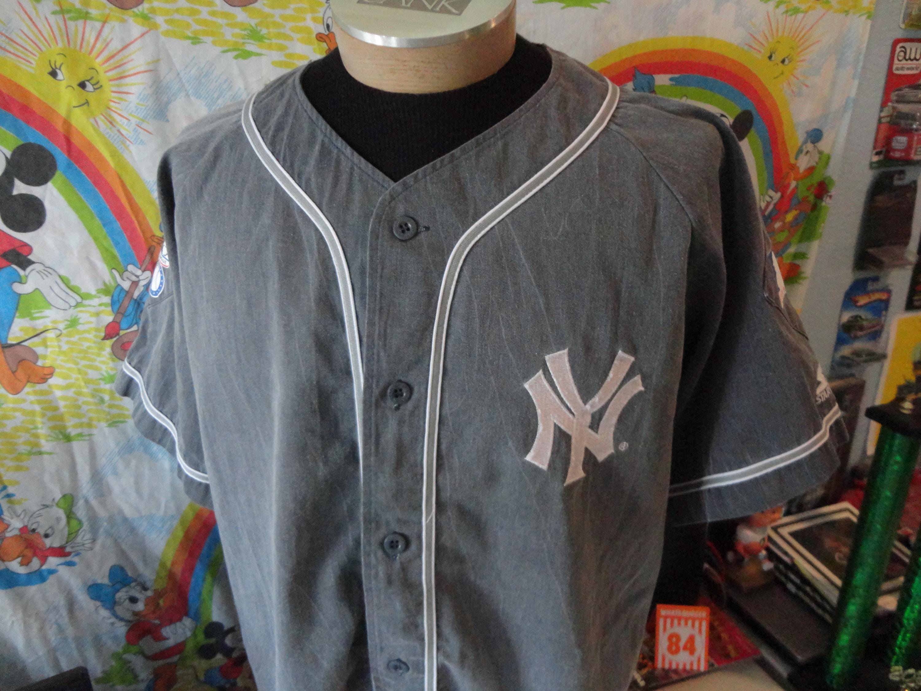 Vintage 90s Starter New York Yankees Fade Gray Wash Big Logo