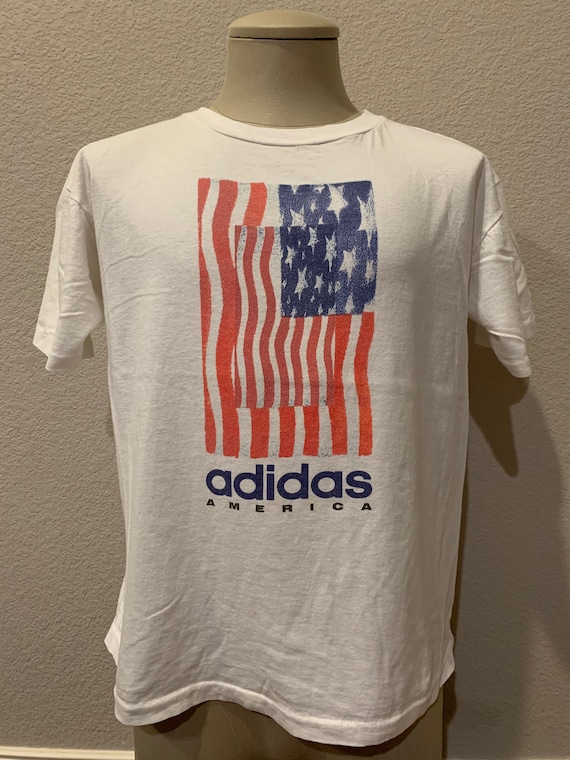 Kakadu menu Grundlæggende teori Vintage 90's Adidas Sports Apparel American Flag White T - Etsy
