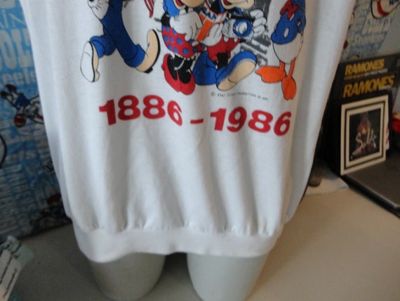 Vintage 1986 Vintage Disney T-Shirt Statue of Lib… - image 3