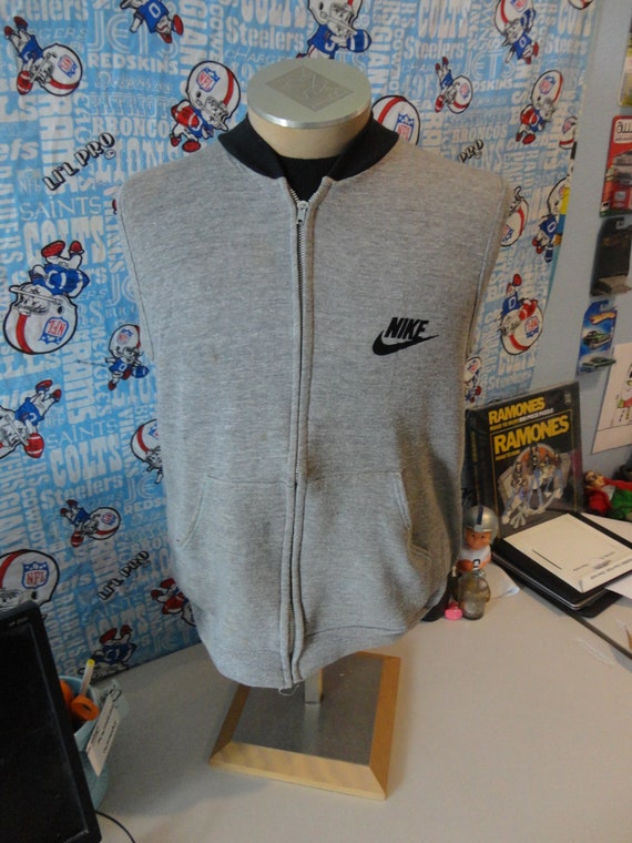 Vintage 80's Nike Swoosh Spellout Gray Zip Up Sle… - image 2