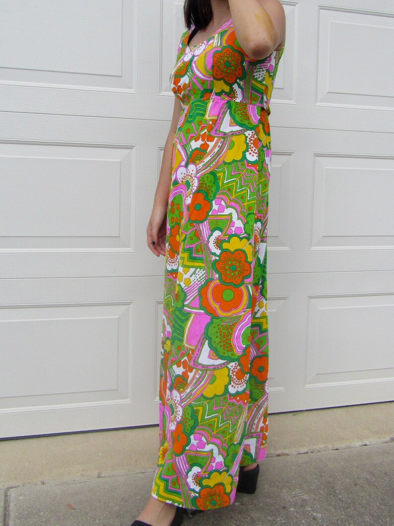 Vintage 60's Mayi Dress Pop Color Pattern image 3
