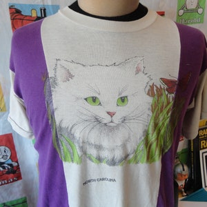 Vintage 80&#39;s North Carolina Cute Cat Purple Stripe Soft Paper Thin T Shirt M