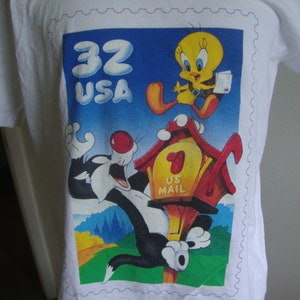 Vintage 90&#39;s Looney-Tunes Tweety Bird And Sylvester Cat US Mail T Shirt Size L