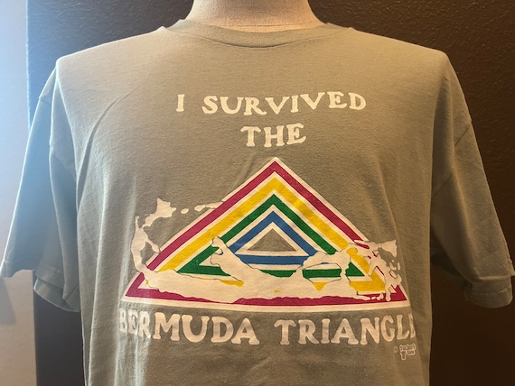 Vintage 90's I Survived the Bermuda Triangle Gree… - image 1
