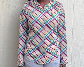 Vintage 70s Plaid Button Up Disco big collar long sleeve shirt modeled size M