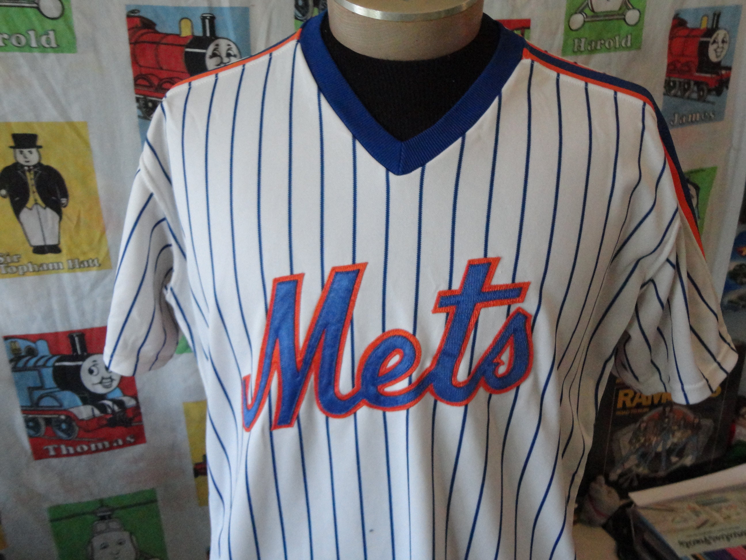 Autographed Greg Maddux Pinstripe Jersey - Size 48
