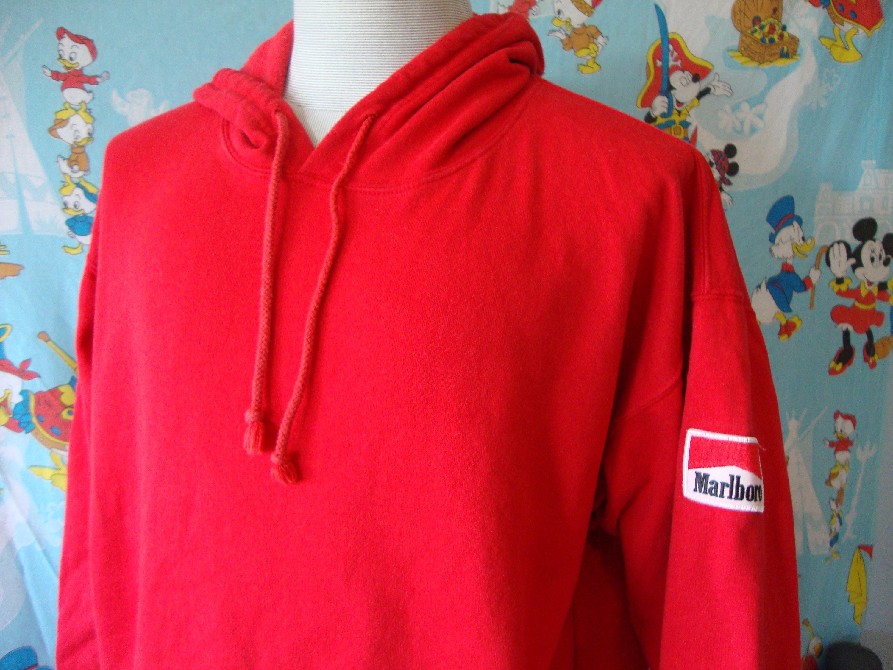 Marlboro hot sale hoodie red