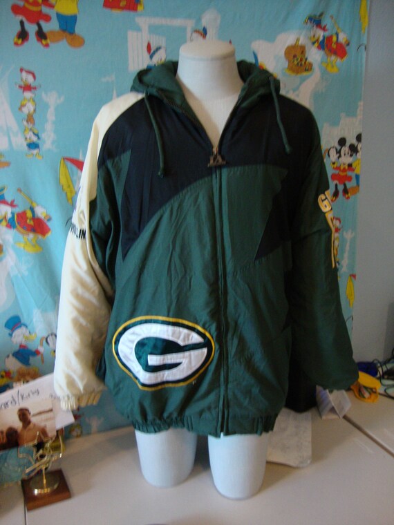 Vintage 90's Green Back Packers NFL Shark Fin Athletic Rap Hip Hop