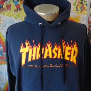 90s 00s Vintage Thrasher Skateboard Magazine Flames Navy Blue