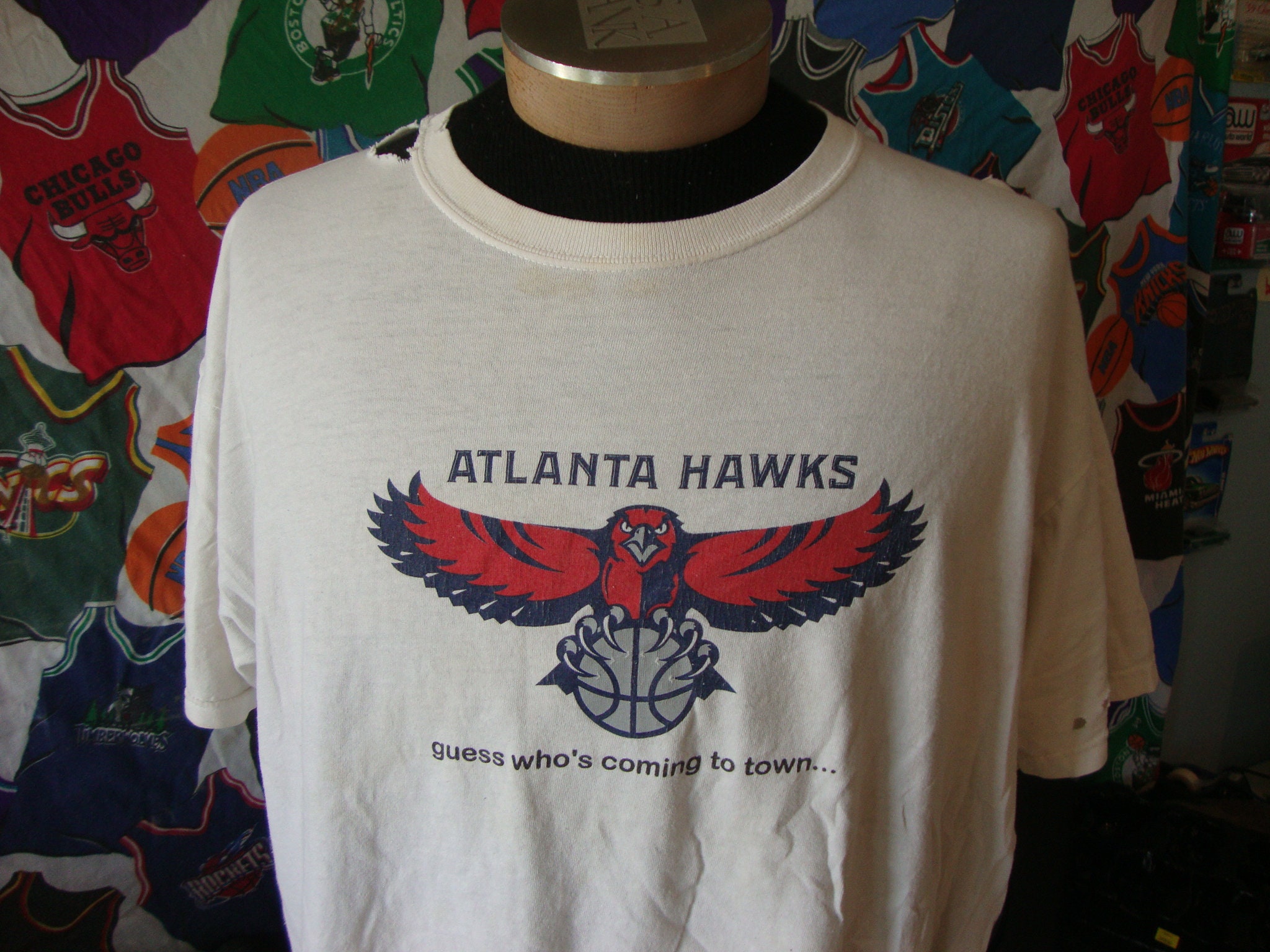 Atlanta Hawks ugly sweater for Christmas' Women's T-Shirt