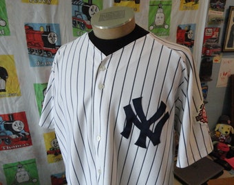 2003 RUSSELL ATHLETIC Yankees ベースボールシャツ fit=scale-down,w=1200