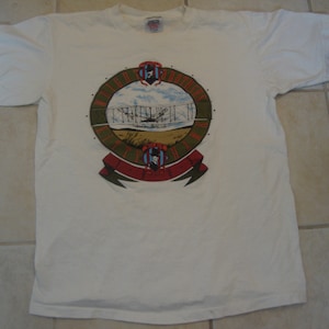 Vintage 90er Jahre Orville Wilbur Wright Brothers Kitty Hawk Pilot Flugzeug Weiß T Shirt Size L