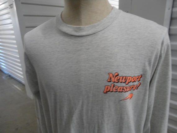 90s Newport pleasure 古着 Tシャツ XL fit=scale-down,w=1200