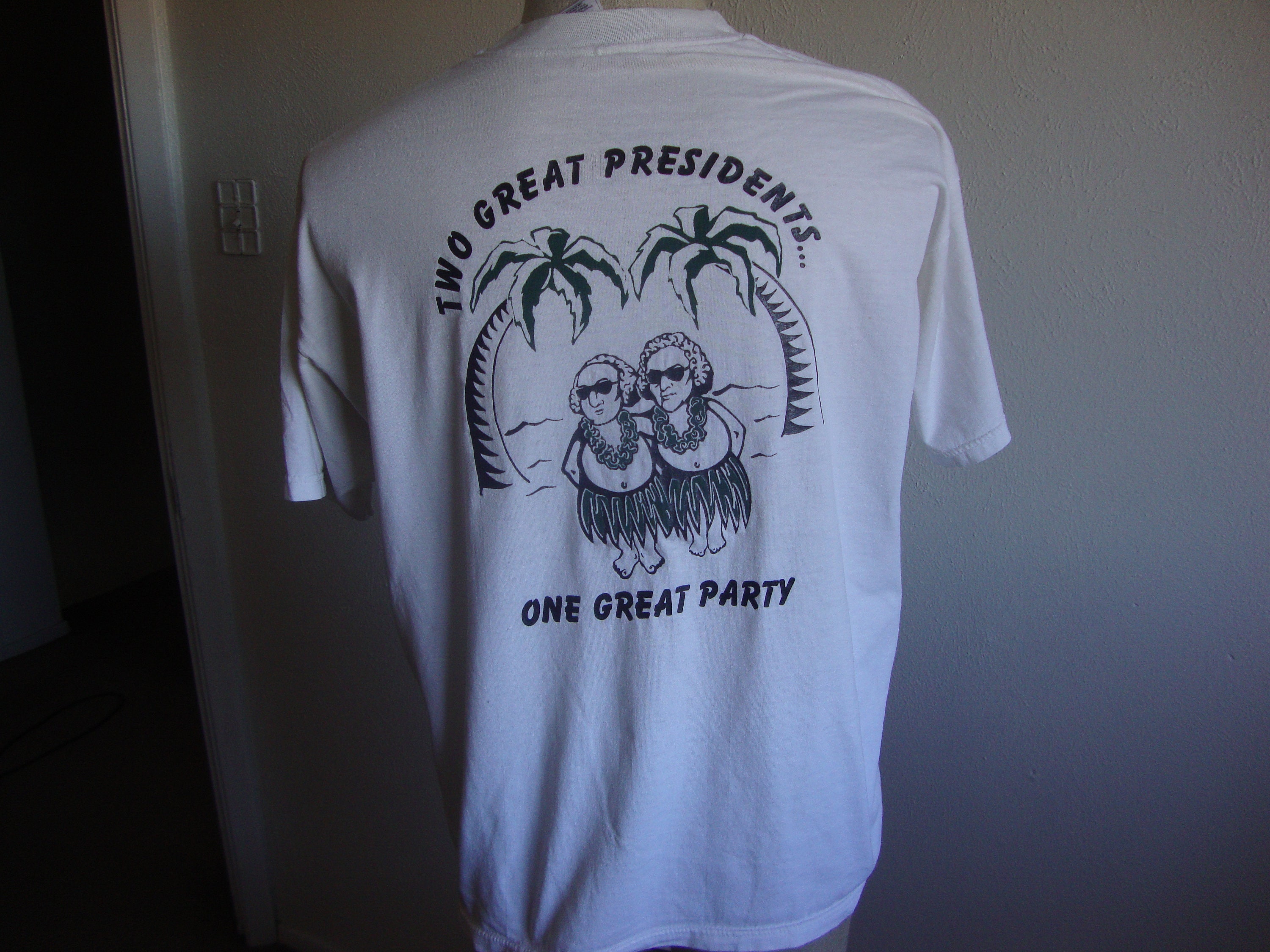 Vintage 80's G & T's 98 Luau Two Great Presidents George