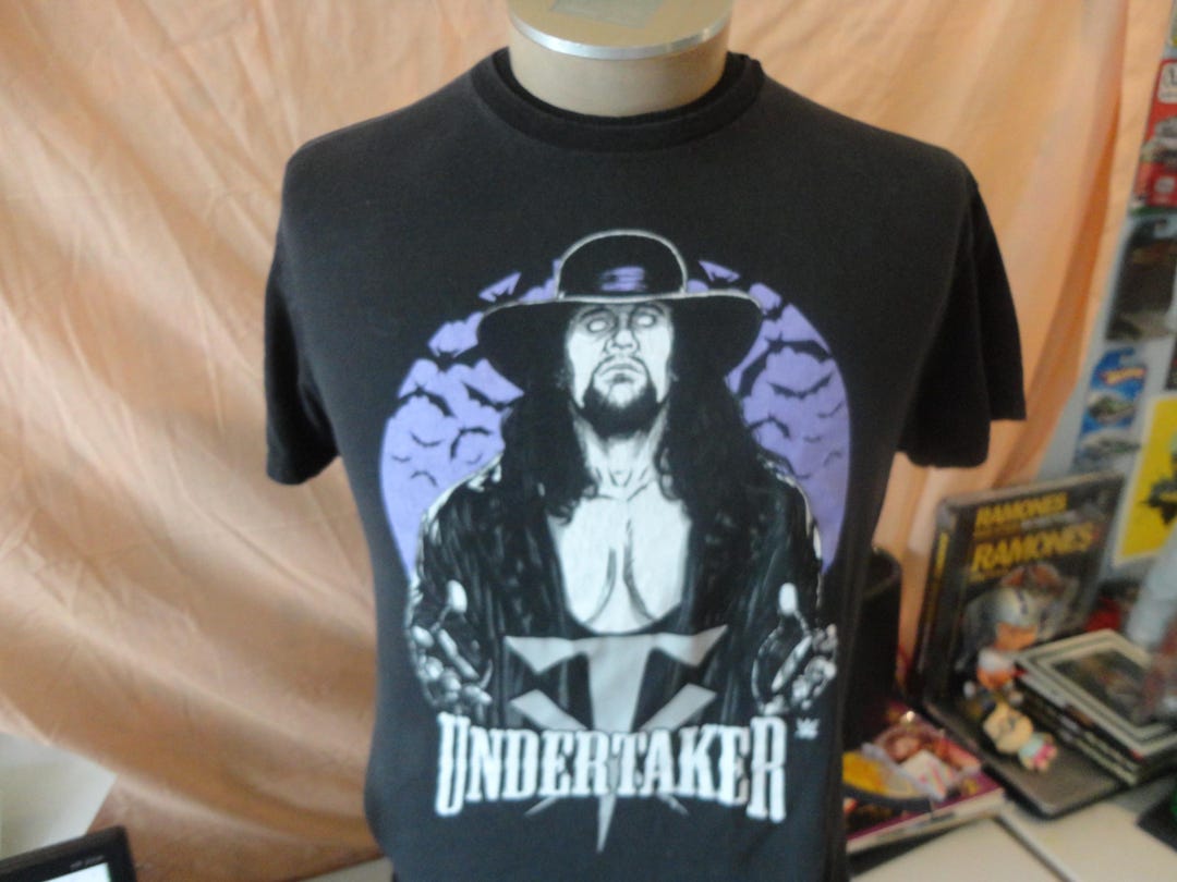 The Undertaker WWE WWF Wrestling Retro T Shirt Size M - Etsy