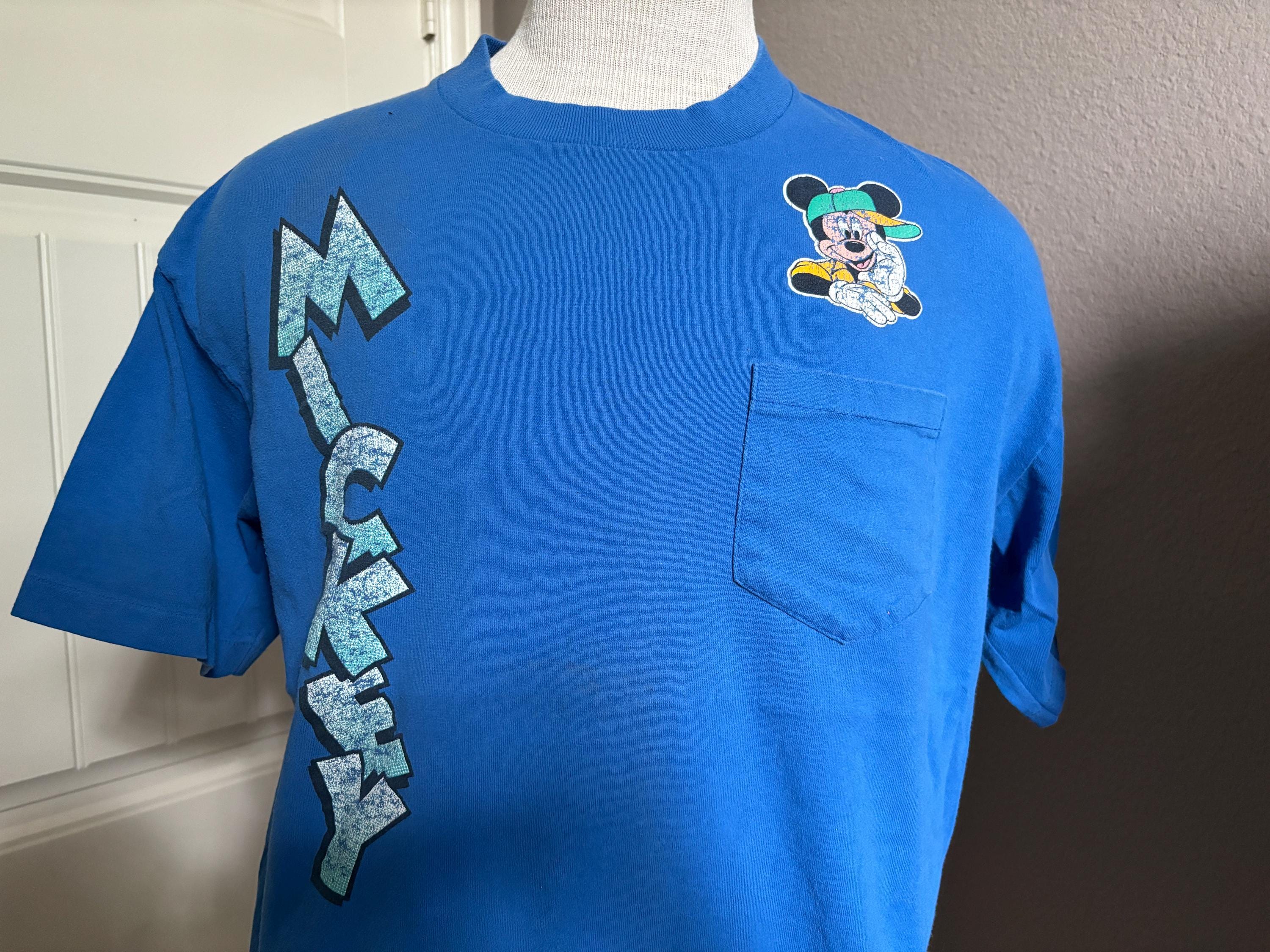 Vintage 90's Mickey Mouse Walt Disney Pocket T shirt L