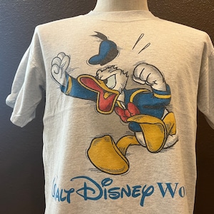 Vintage 90&#39;s Donald Duck Disney World Grey T Shirt Size L