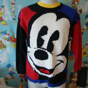 Vintage 90's Mickey & Co Walt Disney Mickey Mouse Sweater M