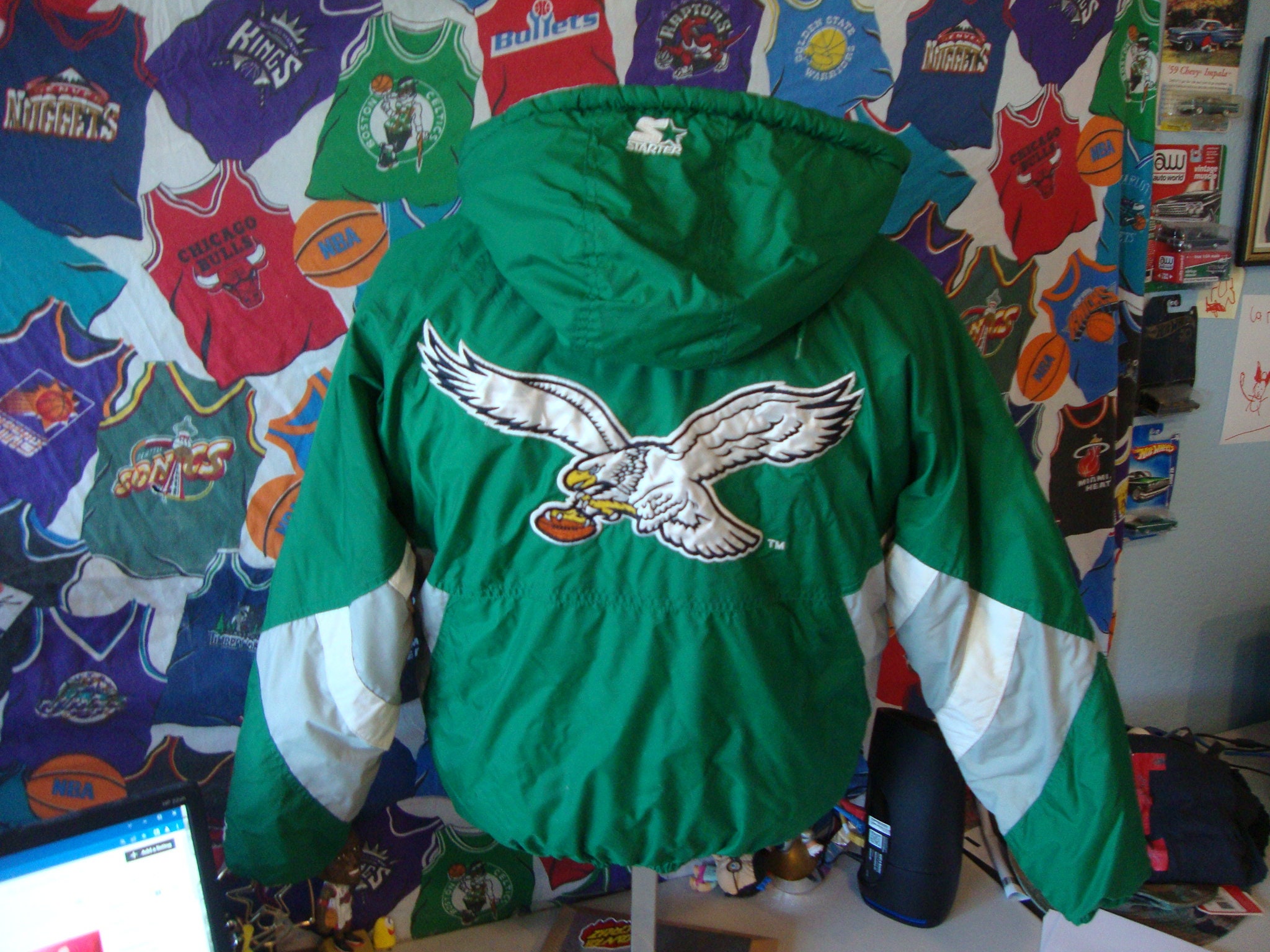 90’s Philadelphia Eagles Green Satin Bomber Jacket