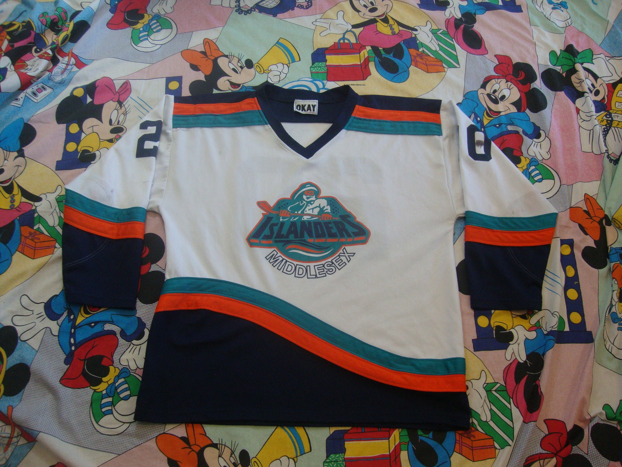 CustomCat New York Islanders The Fisherman Vintage NHL Crewneck Sweatshirt Navy / XL