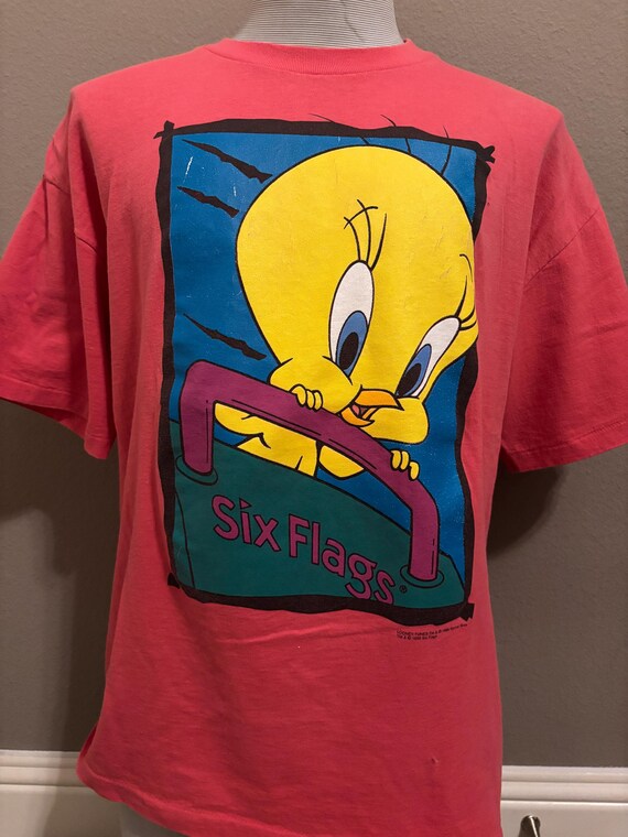Vintage 90's Warner Bro's Looney Toons Tweety Bird Six Flags Theme