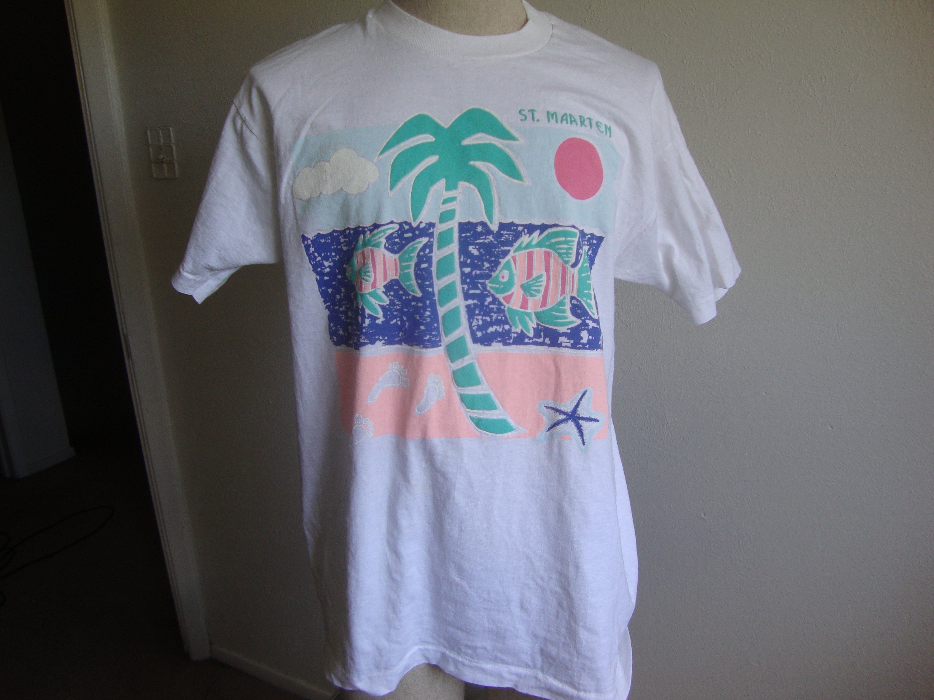 Vintage 1990s St Maarten Vacation Tourist T Shirt Size XL