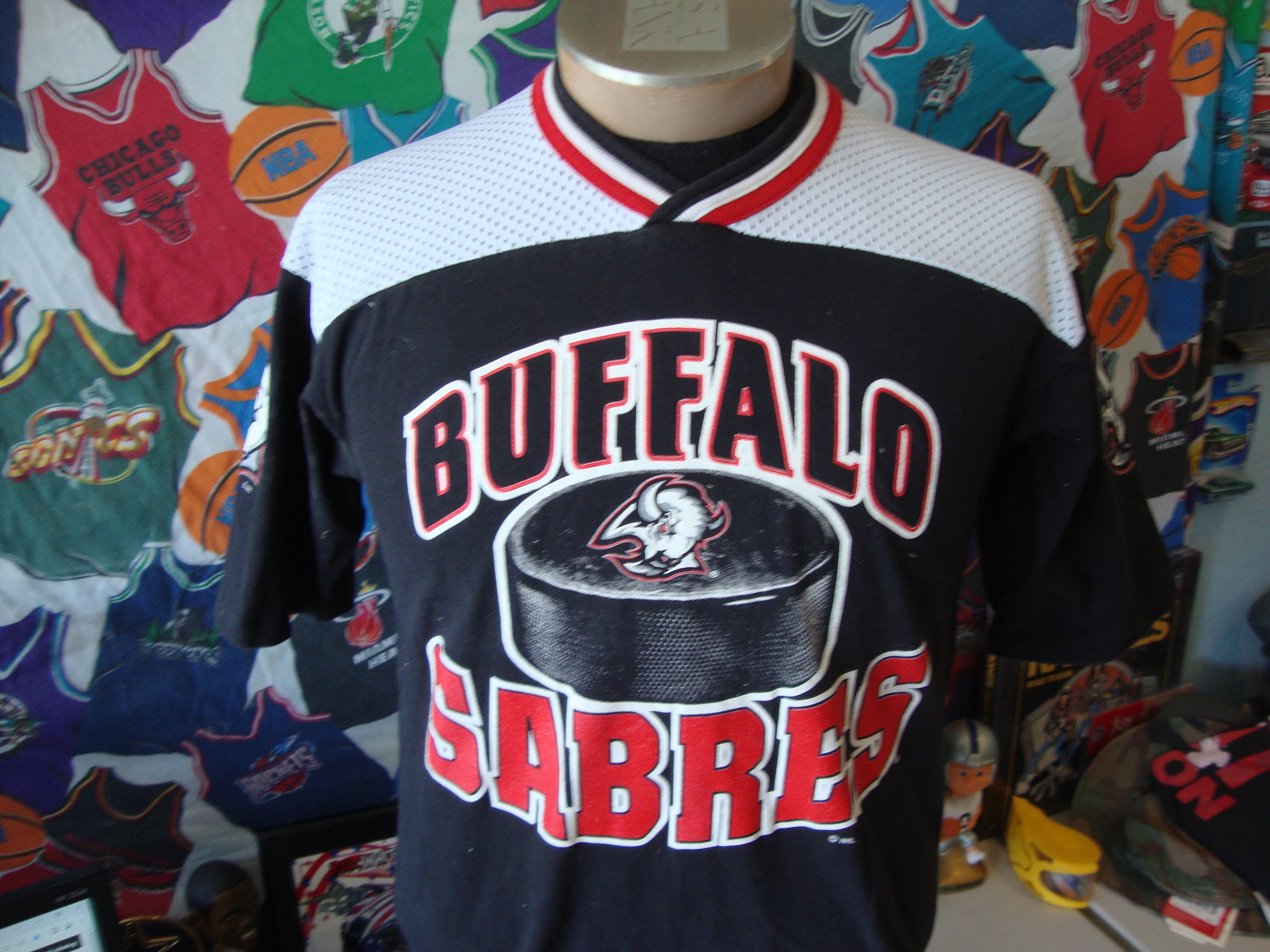 Vintage 90s Buffalo Sabers satan Jersey Boys L 