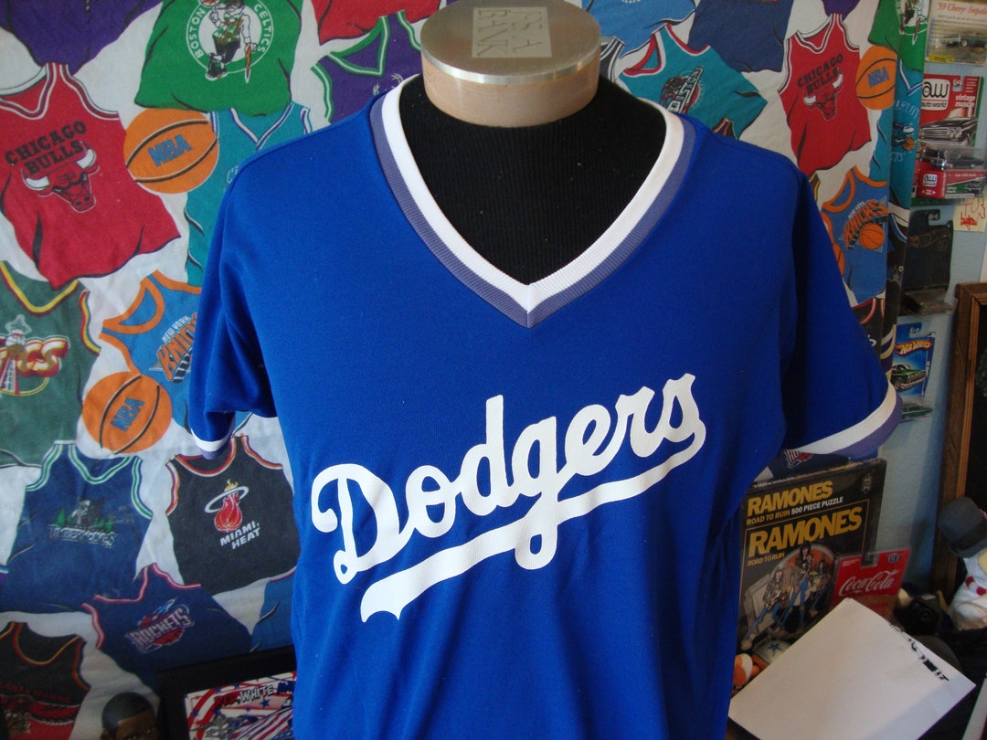 Vintage 80's Los Angeles Dodgers MLB Baseball Russell Athletic V Neck
