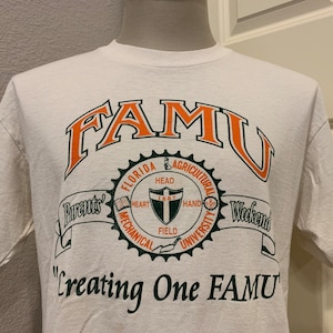 Vintage 90’s Florida A&M Rattlers FAMU Parents Weekend White T Shirt Size L