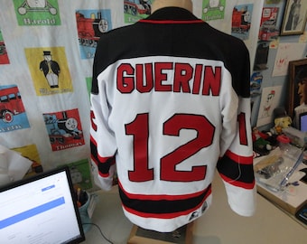 Vintage 90's NHL New Jersey Devils Bill Guerin Hockey Blanco Starter Cosido Jersey tamaño M