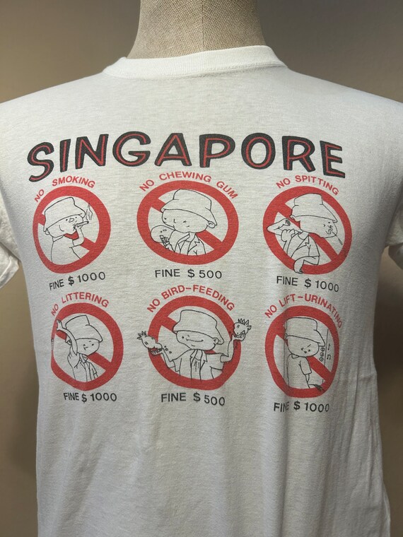 Vintage 90's Singapore No Smoking T Shirt Size M - image 3