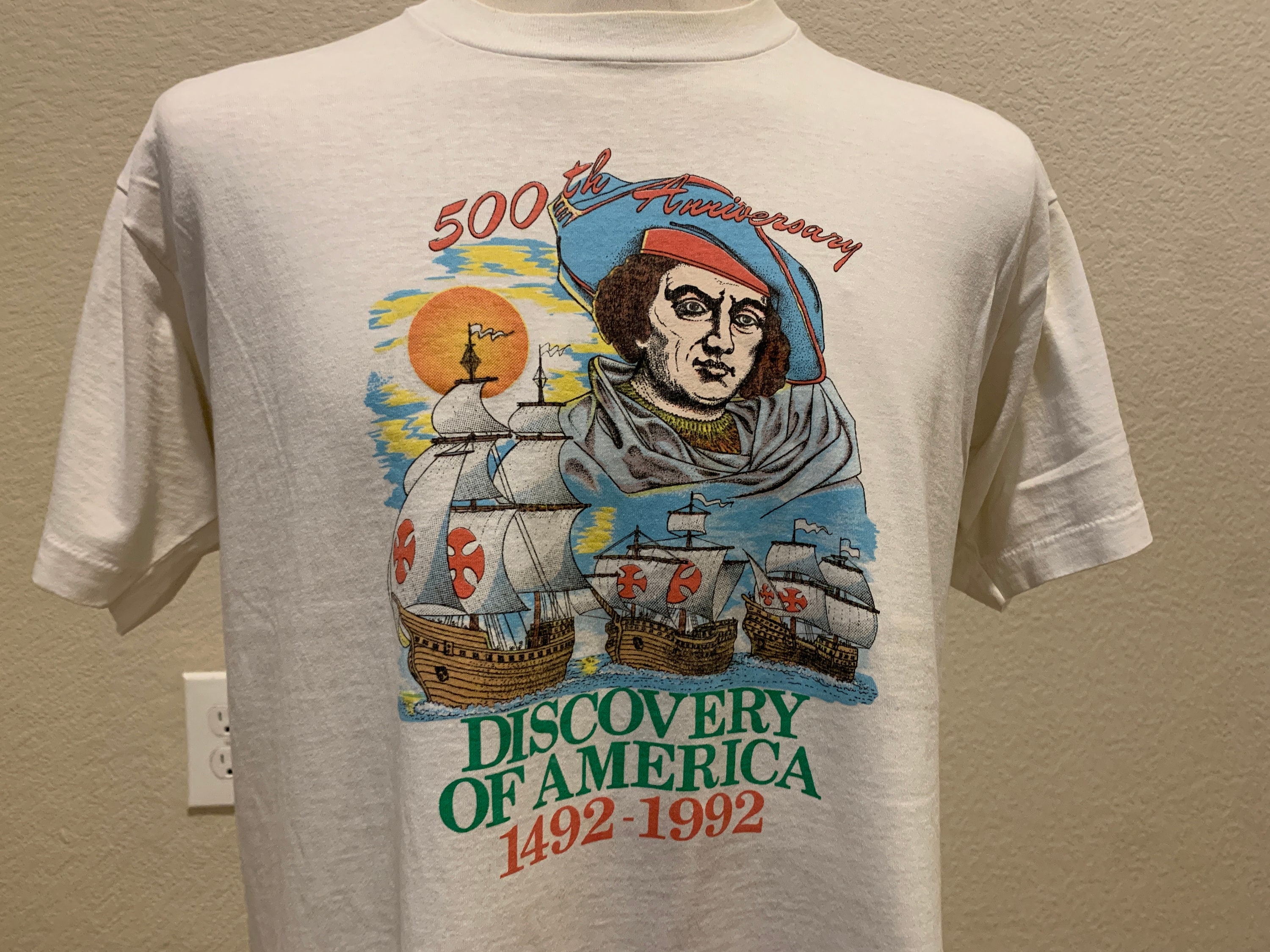 Vintage 90's 500th Anniversary Discovery of America 1492-1992 T