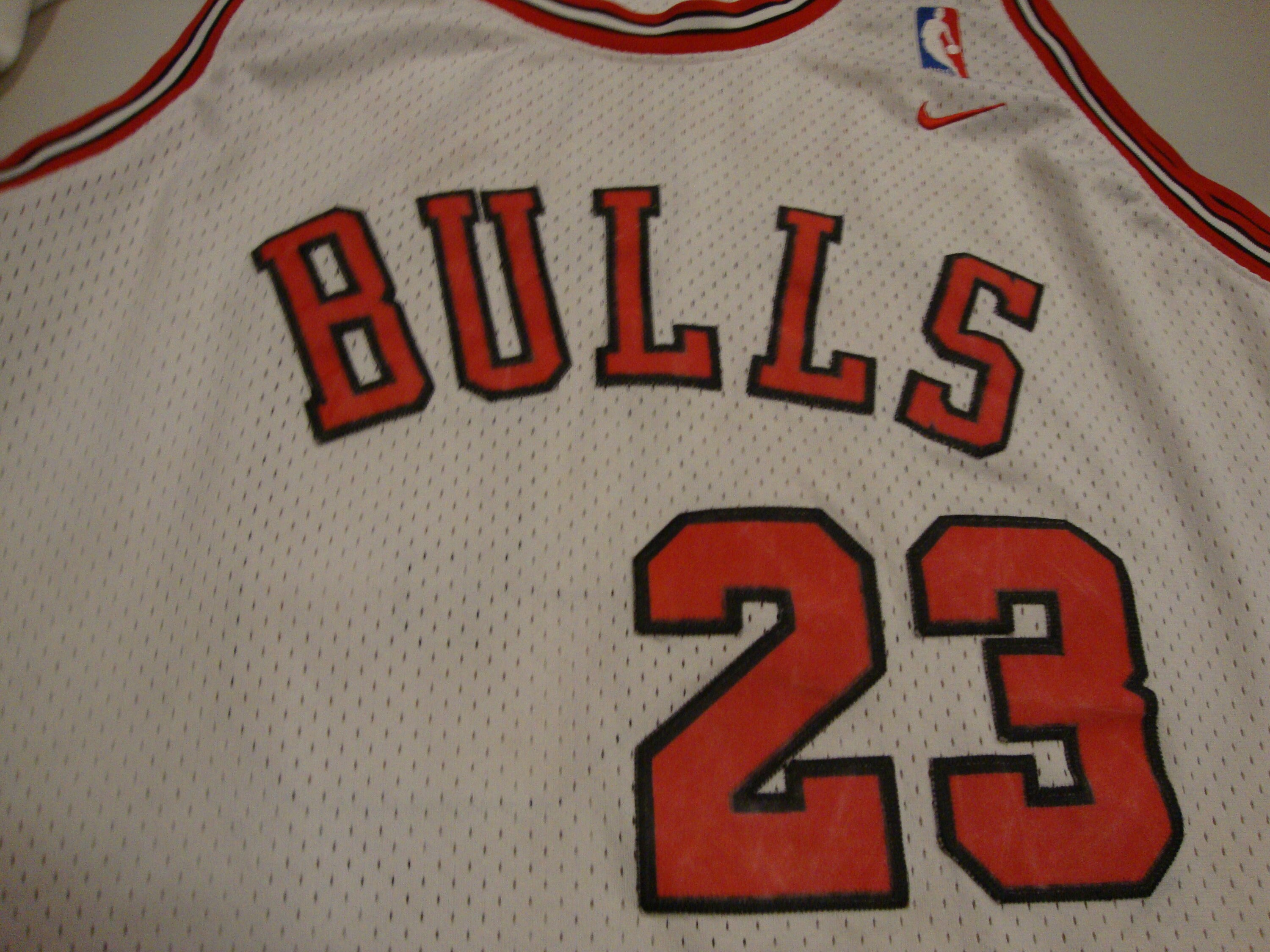 Vintage Nike NBA Chicago Bulls Michael Jordan Jersey Size 3XL 1984