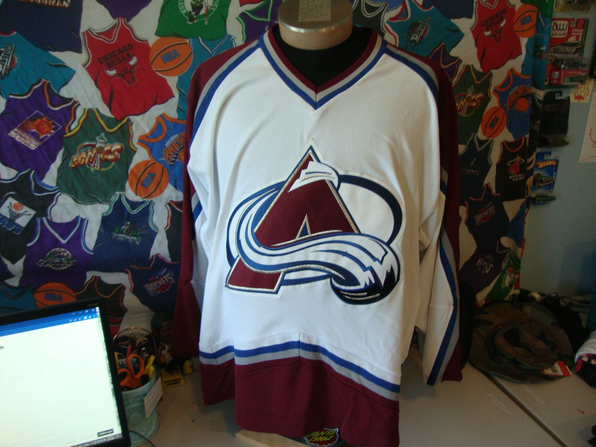 Vintageparadies Vintage Starter NHL Colorado Avalanche Hockey Jersey Size. XL Old School 90s