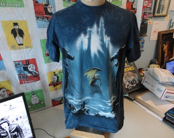Vintage 2000er Jahre The Mountain Dragon Fantasy Marineblau T-Shirt Größe L