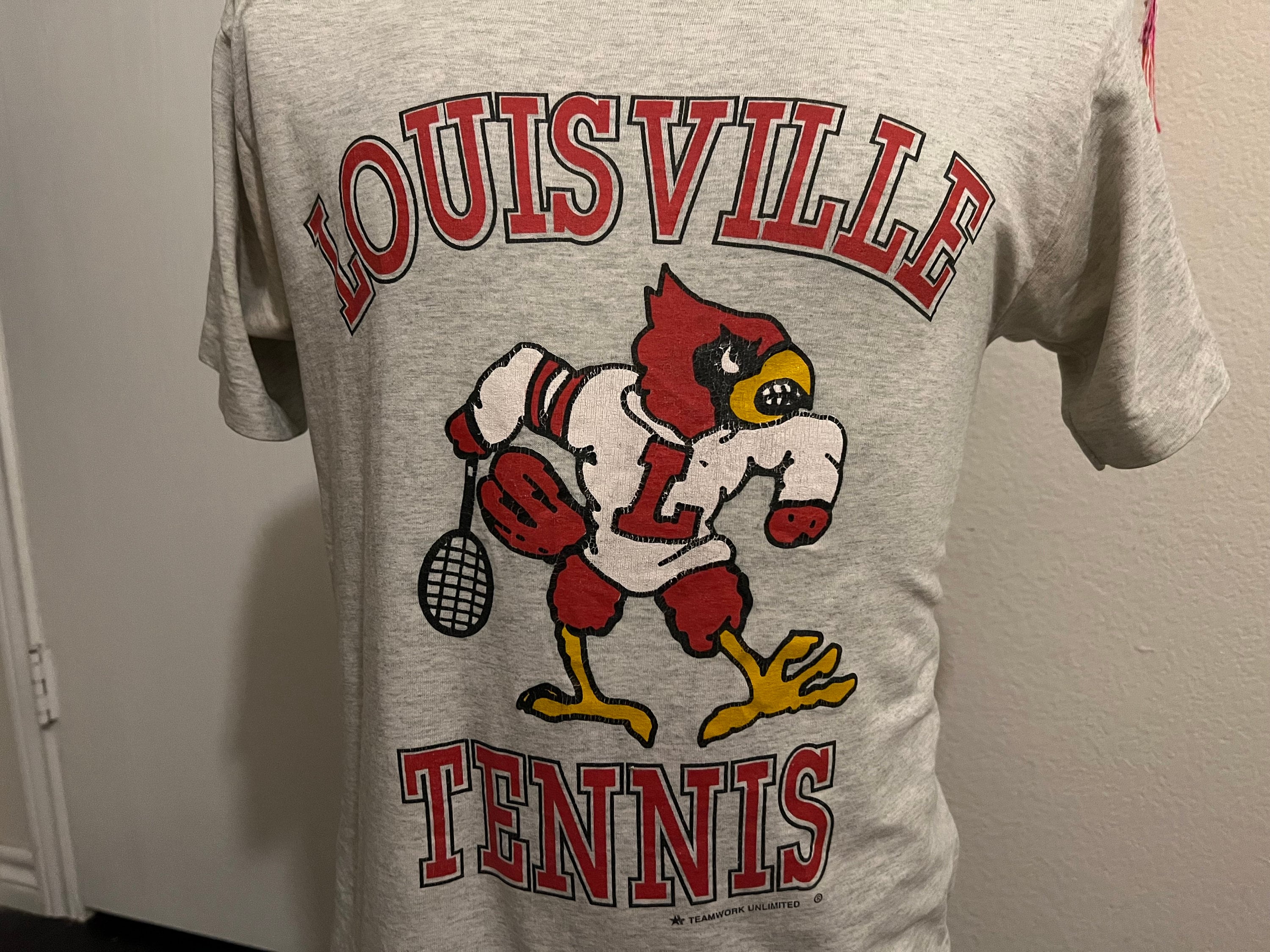 Vintage 80's Louisville Cardinals Tennis T Shirt M 