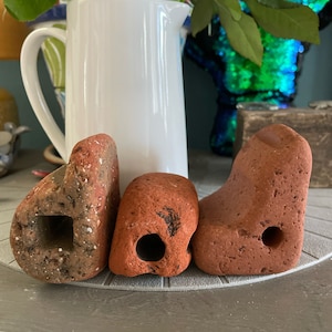 PAPÁ ~ Ladrillos de cerámica del mar de Irlanda ~ Letras ornamentales ~ Papá o malo ~ Letras de ladrillo rojo del Día del Padre D, A, regalo presente
