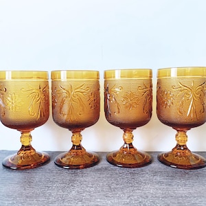 Vintage Indiana Glass Amber Goblets: Chantilly Daisy, Set of 4