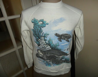 Vtg 80&#39;s Sherry White SEA TURTLES 70-30 Crew Sweatshirt Fits Womens XS Nice Rare