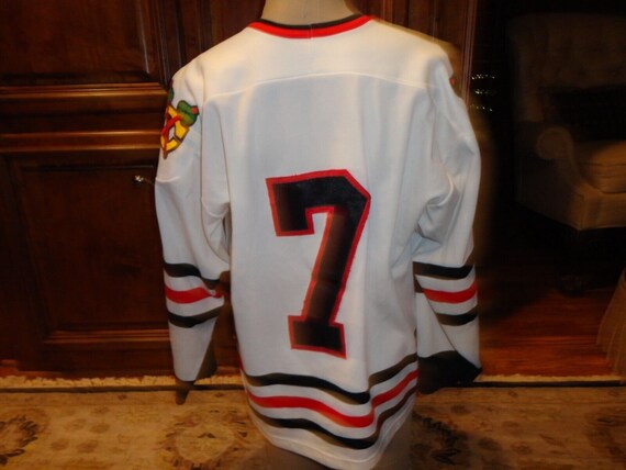 Vintage 90's White Sewn Chicago Blackhawks NHL Ho… - image 3