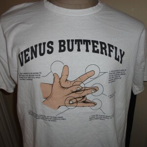 VTG 90er Jahre Fruit Loom Weiß Venus Schmetterling Original T-Shirt
