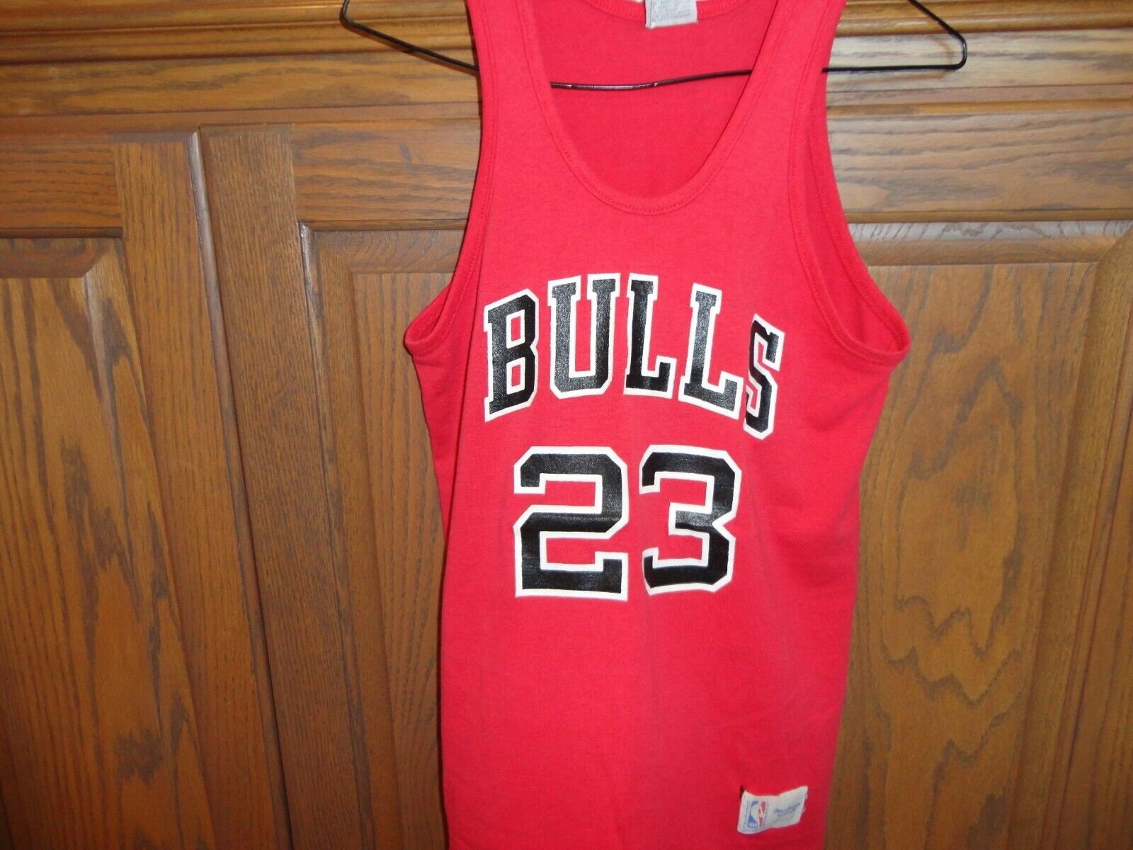 NBA Chicago Bulls Short Sleeve Jersey black stripe crew neck Sm Or