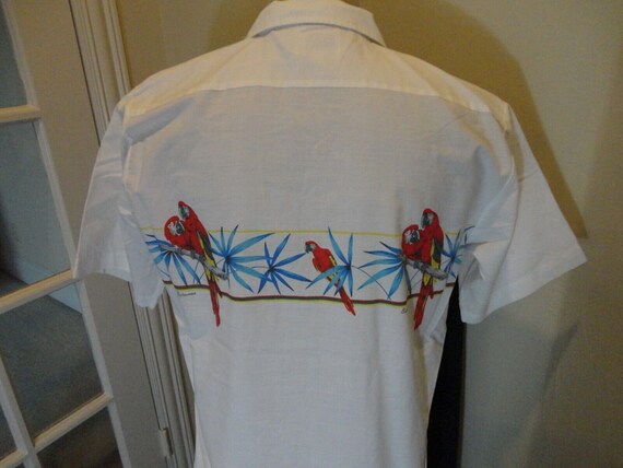 Vtg 80'S Windswept Bahamas PARROTS Hawaiian Beach… - image 2