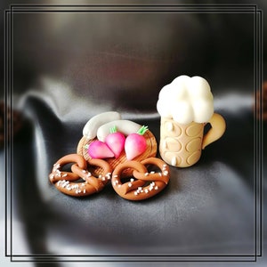 Oktoberfest cake decoration, traditional lederhosen made of fondant, cake decoration