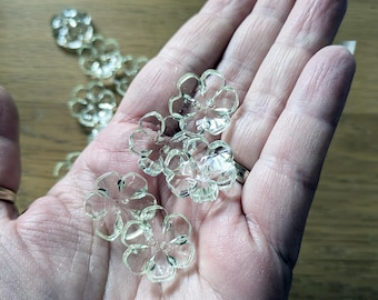 Flower Shaped Button Light Green Clear | Pack of 5 | 21mm 2 Holes | Clear Acrylic Transparent Sewing Button